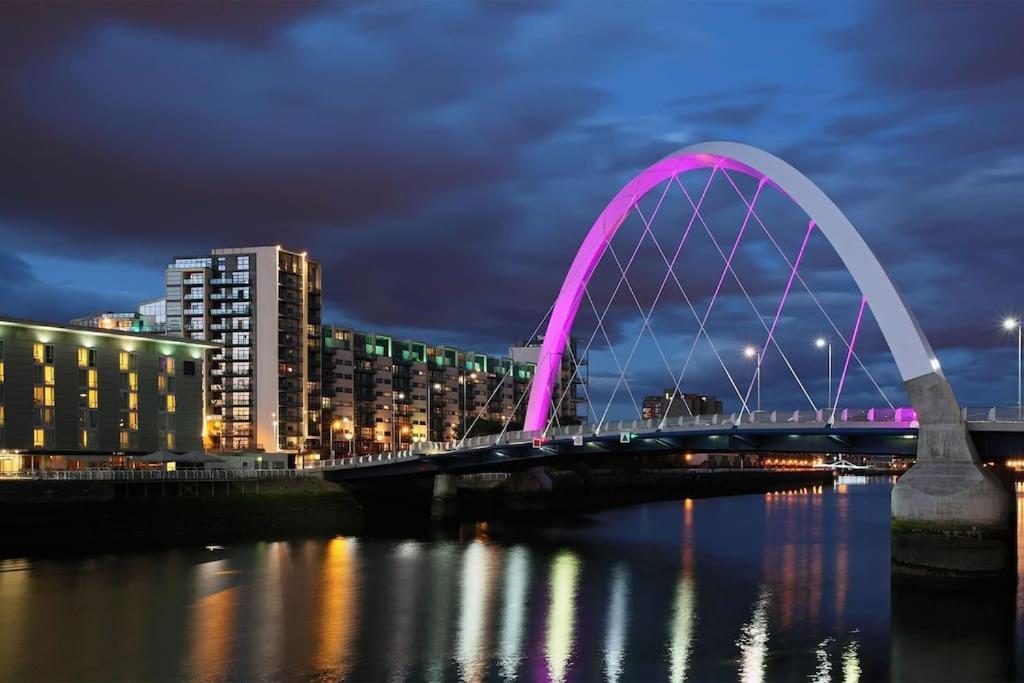 The Paisley Penthouse - Abbey View Apartamento Exterior foto